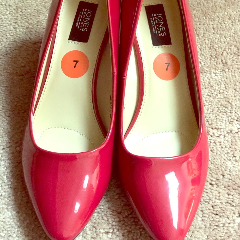 Jones New York signature shoes